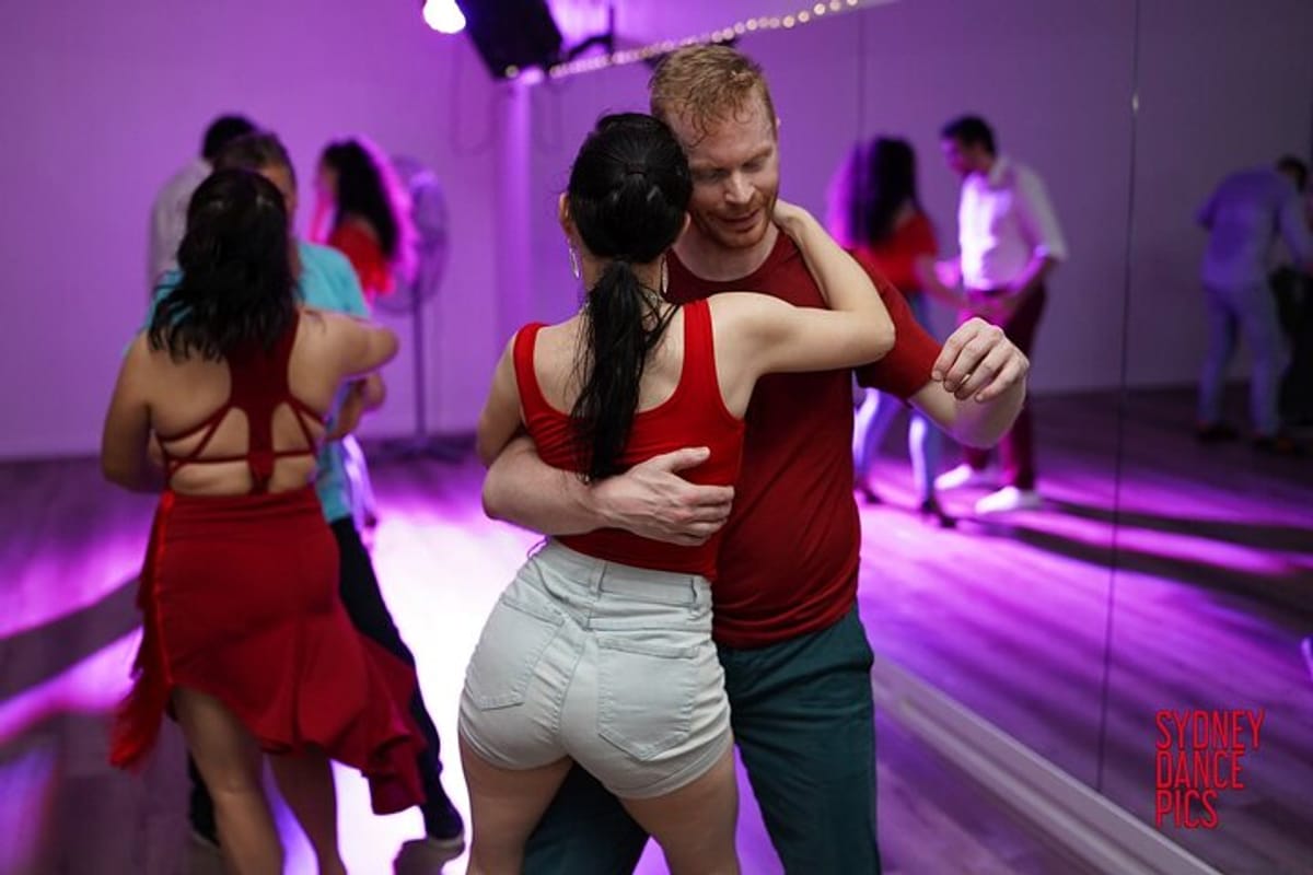 Bachata dancing classes in Sydney