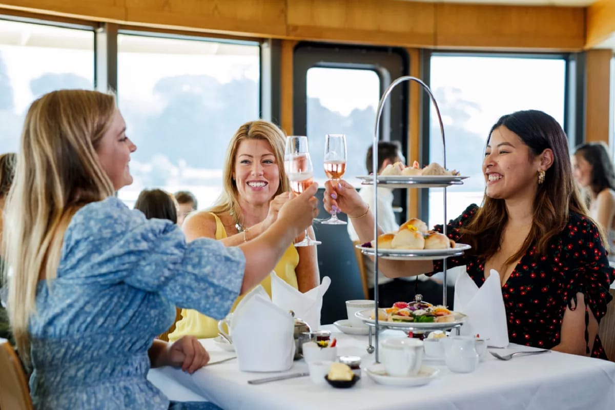 captain-cook-cruises-high-tea-sydney-cruise_1