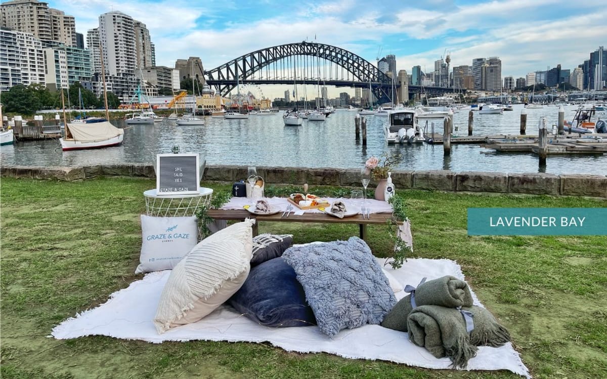 luxury-private-picnic-experience-lavender-bay_1