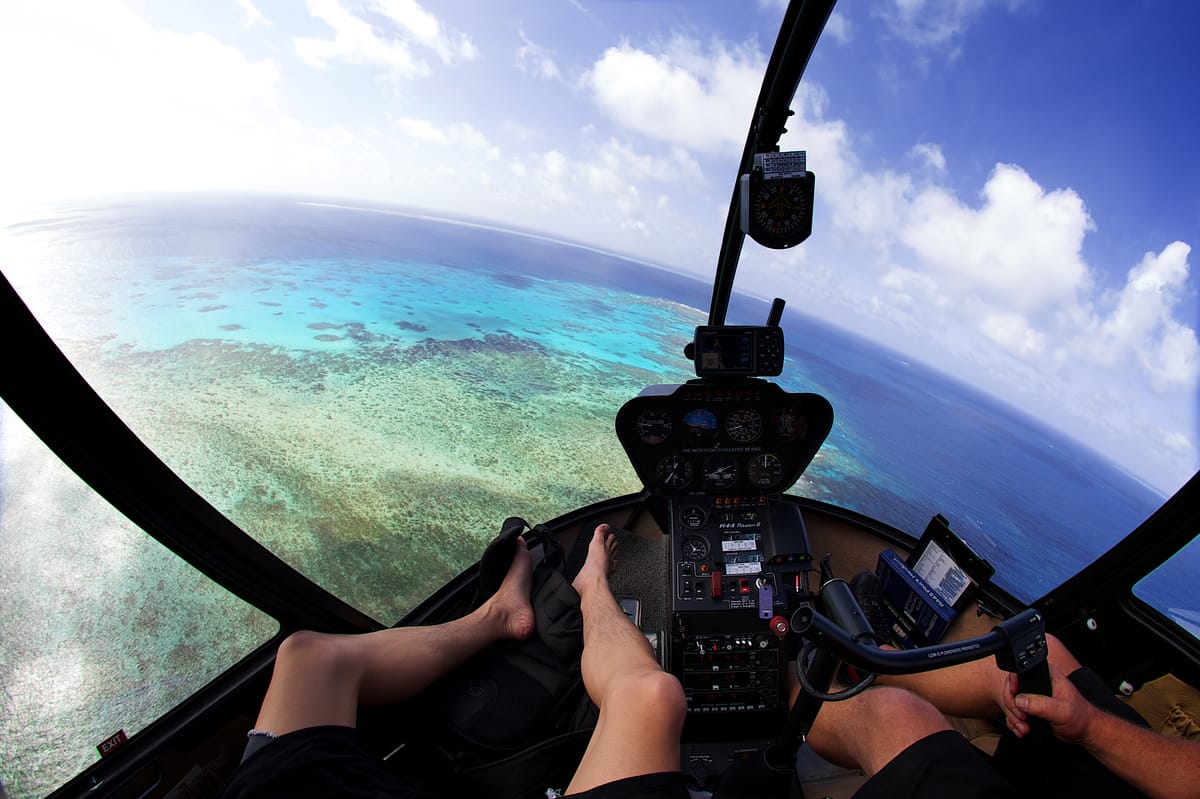 reef-rainforest-scenic-flight-australia-pelago0.jpg