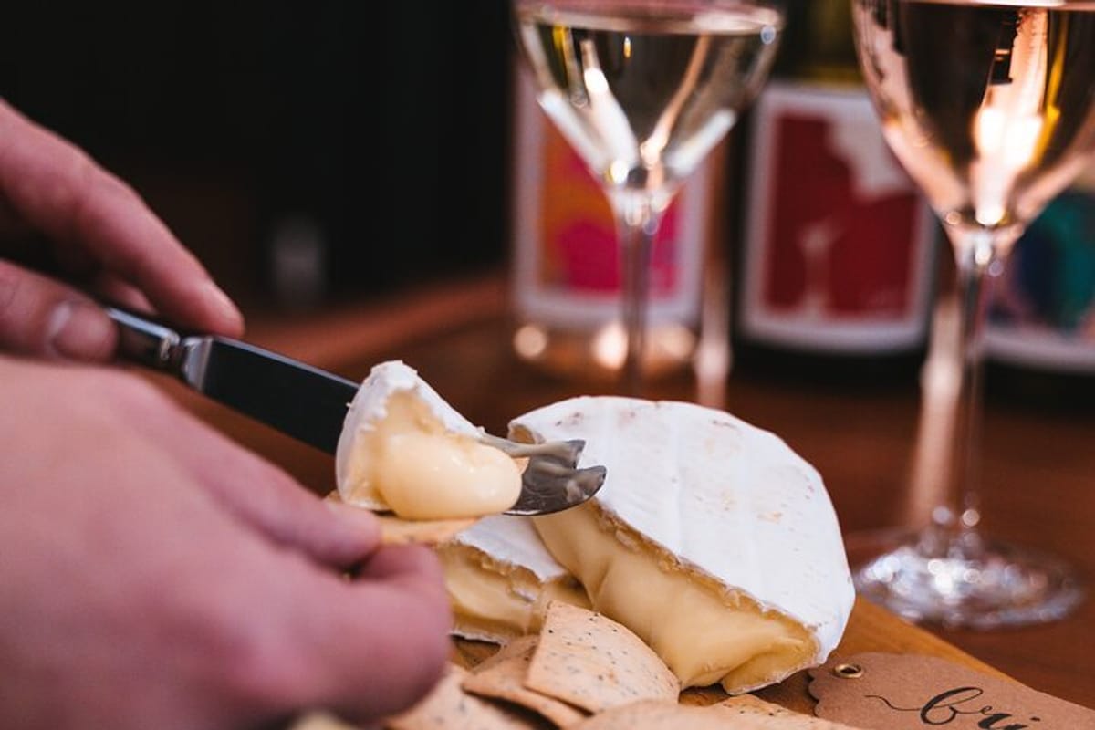 small-group-of-wine-and-cheese-pairing-tasting_1