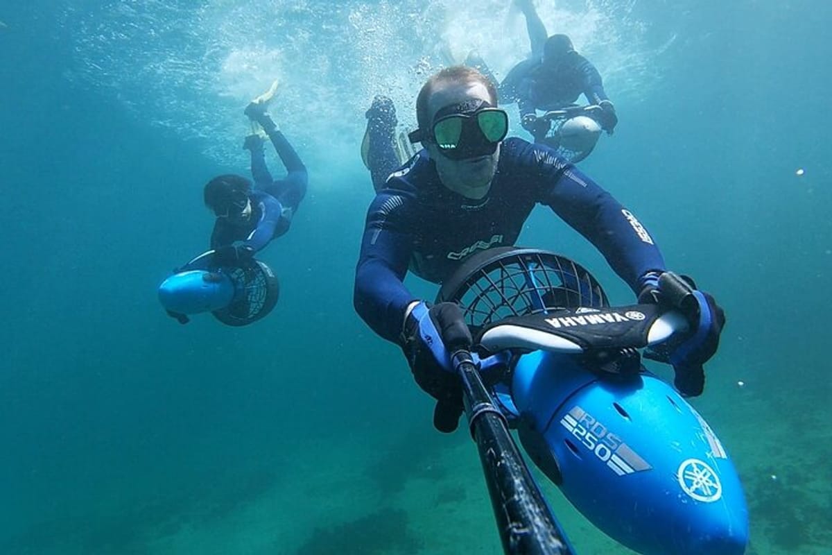 Sydney underwater scooter in water view! 