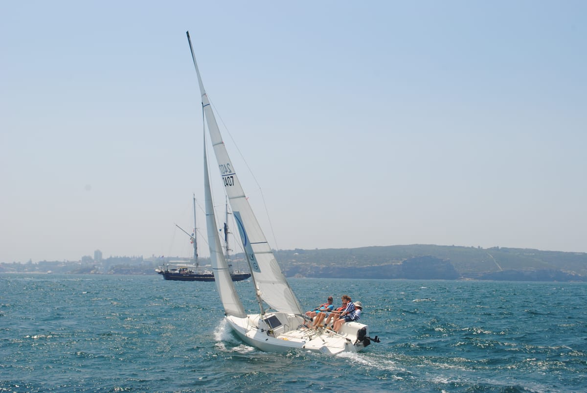 try-sailing-experience-sydney-harbour-indonesia-pelago0.jpg