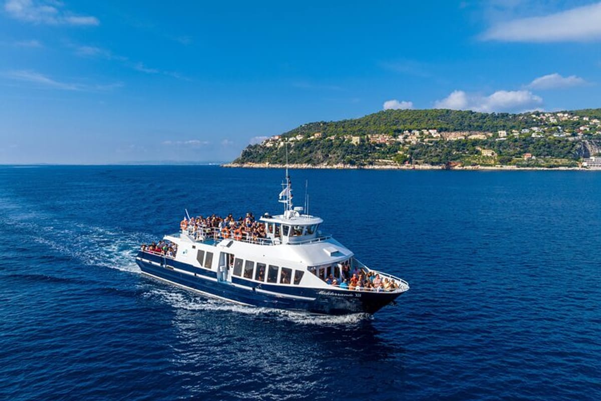 mediterranean-coastal-sightseeing-cruise-from-nice_1
