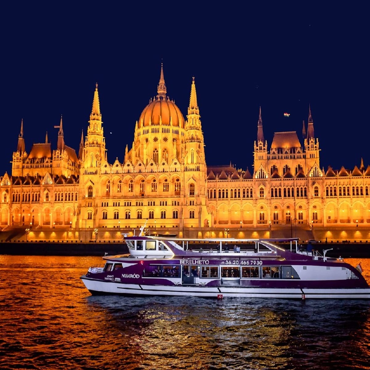 danube-dinner-cruise-with-piano-battle-show_1