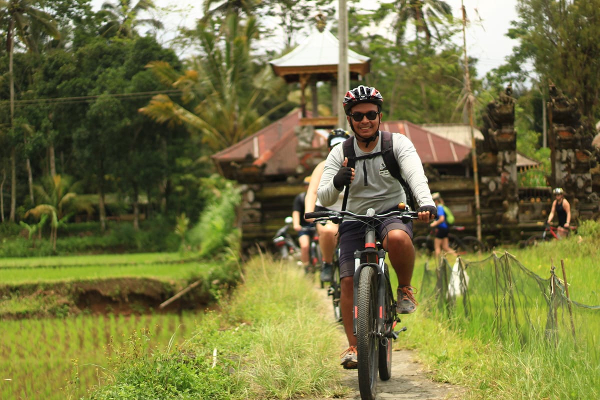 downhill-cycling-tour-ubud-lake-batur-indonesia-pelago0.jpeg