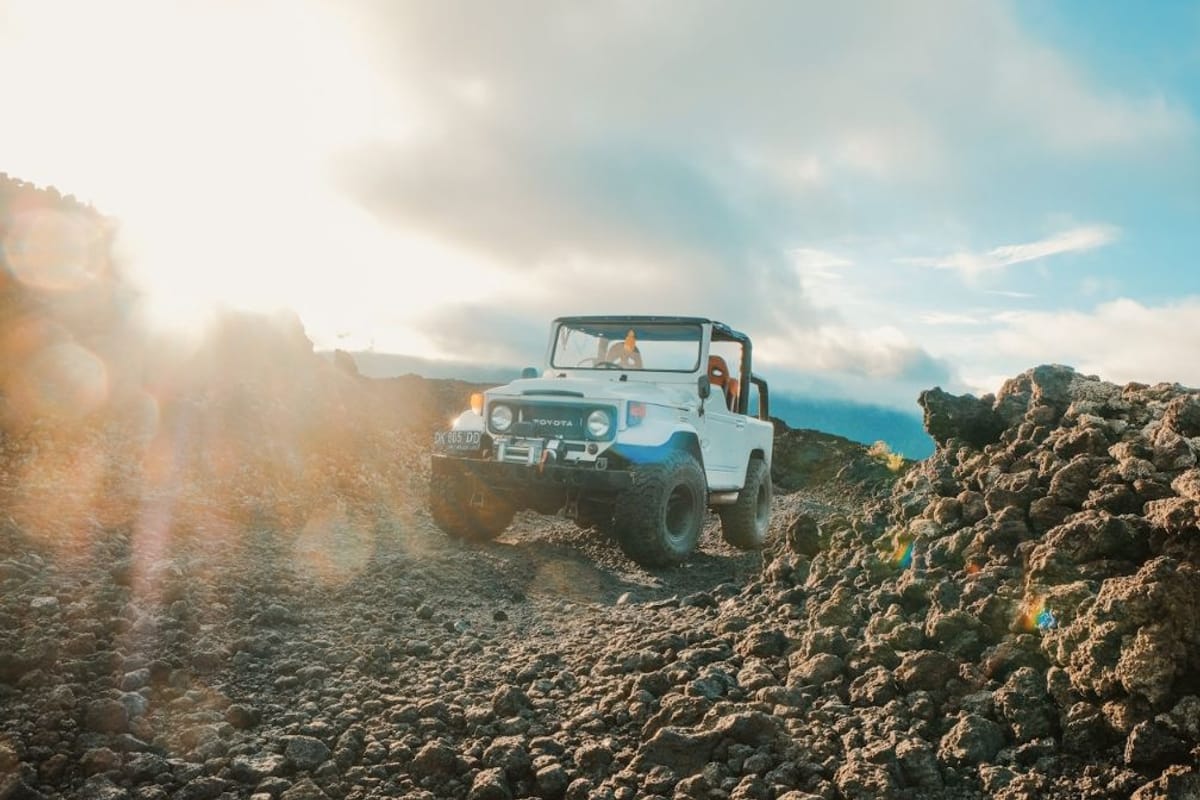 Mount Batur Sunrise 4WD Jeep Tour | Black Lava | Coffee Plantation Tour | Luwak Coffee | Kintamani | Bali | Indonesia | Pelago
