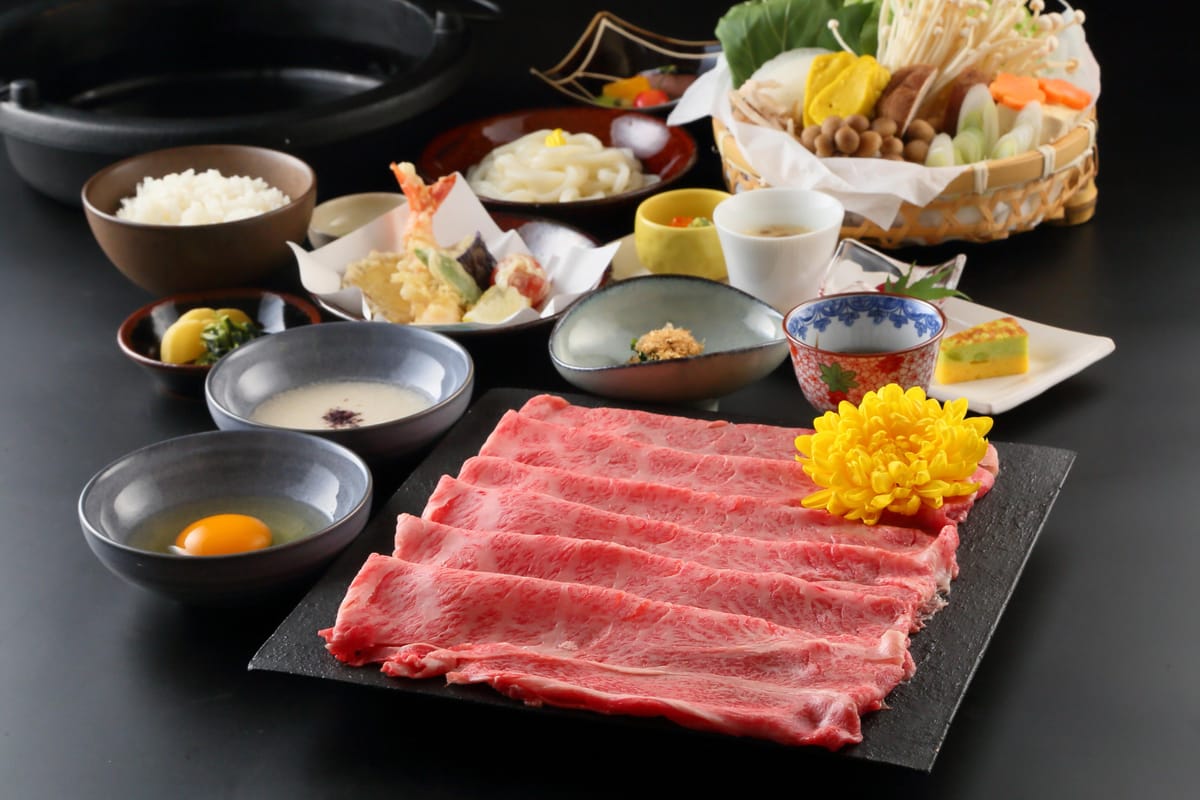 sukiyaki-shabu-shabu-kobe-beef-ishida-herbis-plaza-kobe-beef-shabu-shabu-sukiyaki-course-japan-pelago0.jpg