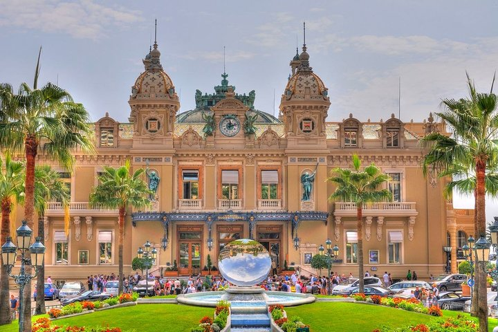 Guided tour of Monte Carlo and Monaco - Private Official Guide !