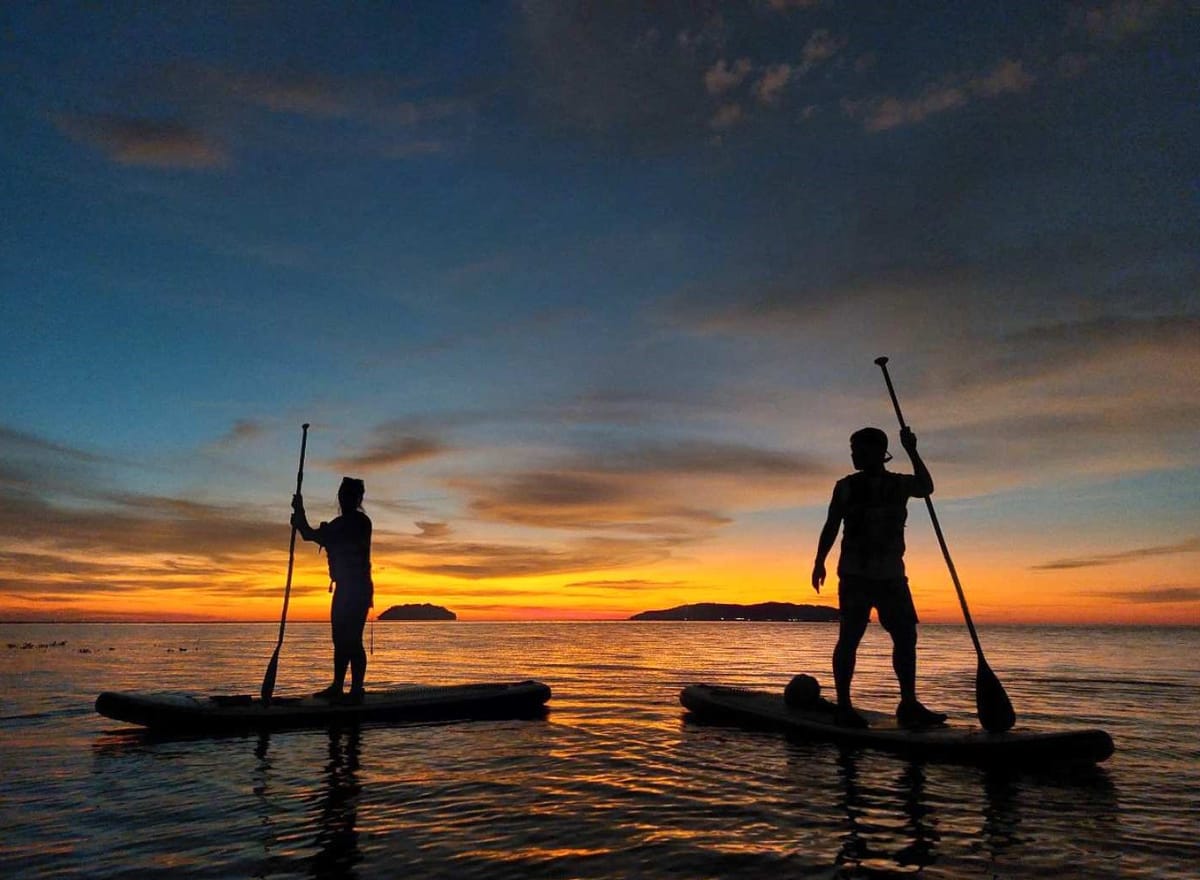 stand-up-paddle-board-tanjung-aru-beach-pelago1.jpg