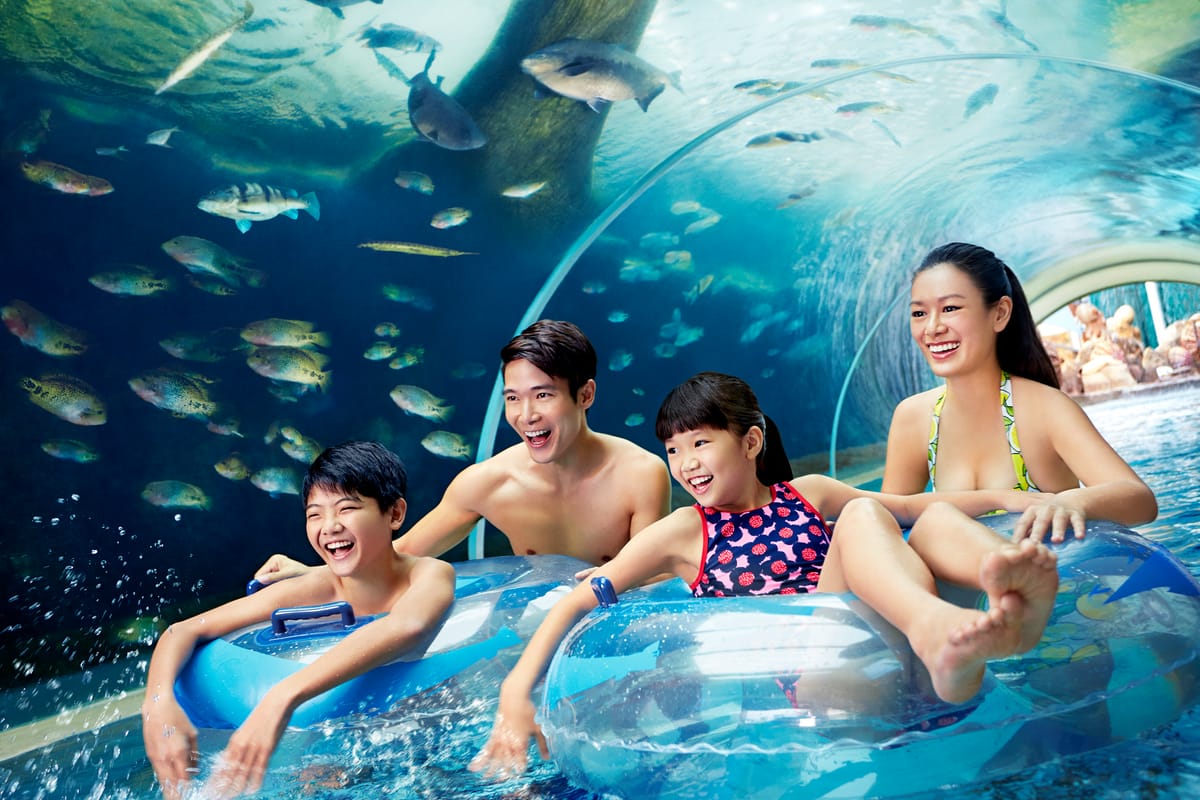 adventure-cove-waterpark-sentosa-singapore-pelago0.jpg