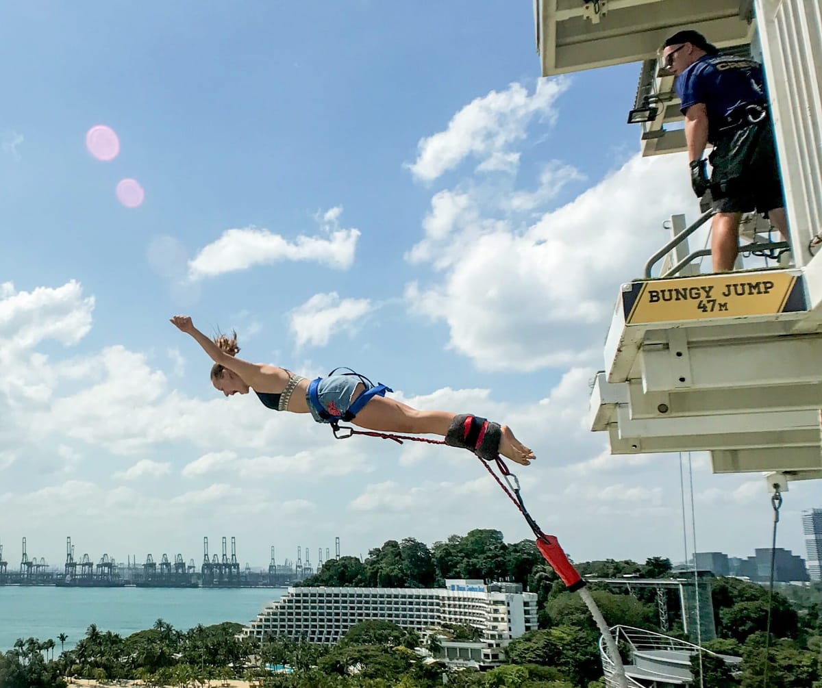 Bungy Jumping | AJ Hackett Sentosa | Sentosa | Singapore | Pelago