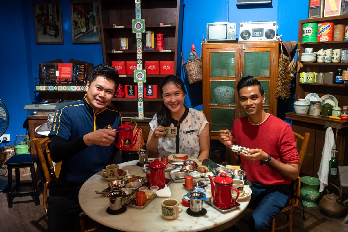 Singapore Airlines Cabin Crew Experiences | Good Old Days 1970s | SIA Cabin Crew | Coffee Experience | Nanyang Old Coffee | Vintage Museum | South Bridge Road | Singapore | Pelago