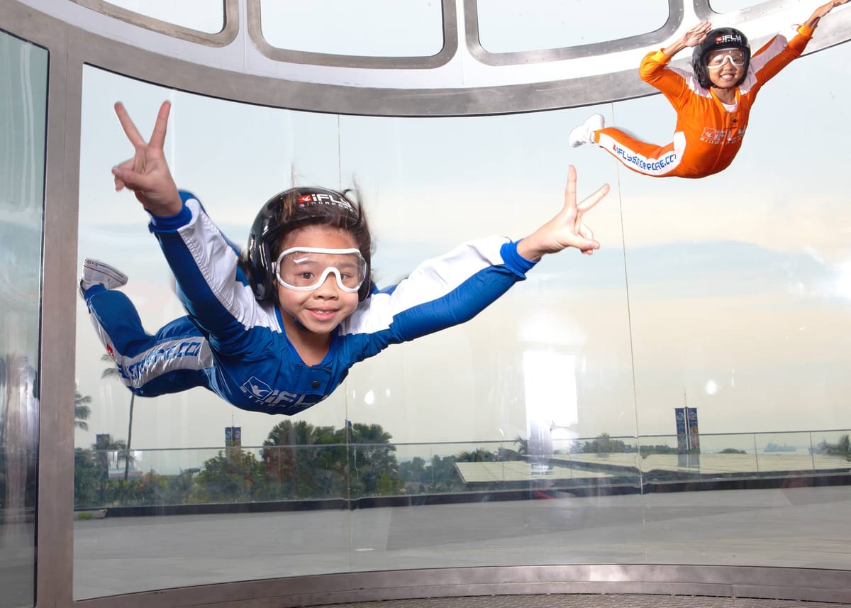 ifly-singapore-indoor-skydiving-experience_1
