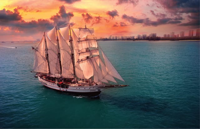 Sunset Sail – Dinner Cruise | The Royal Albatross | Singapore | Pelago