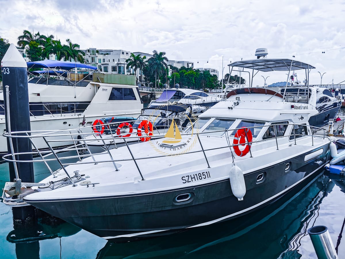 waveshark-ii-private-yacht-charter-singapore-pelago0.jpg