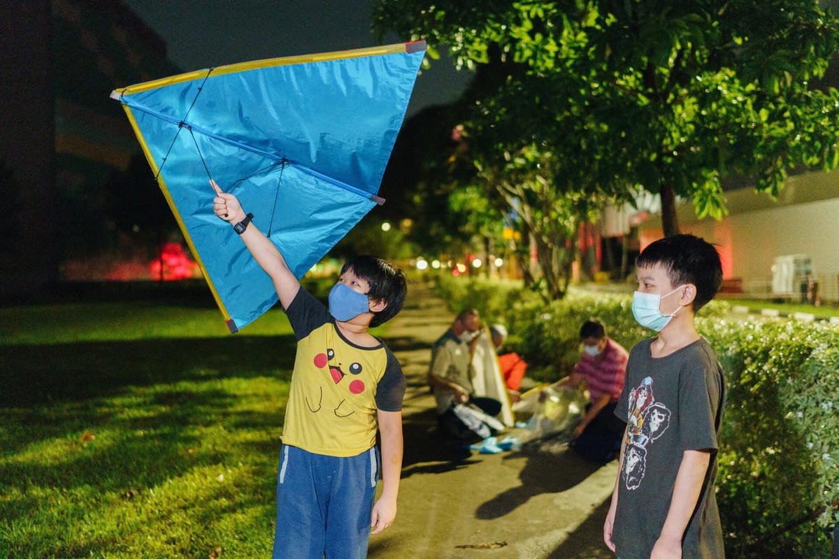 world_s-first-stringless-kite-flying-experience-xperience-singapore-pelago1.jpg