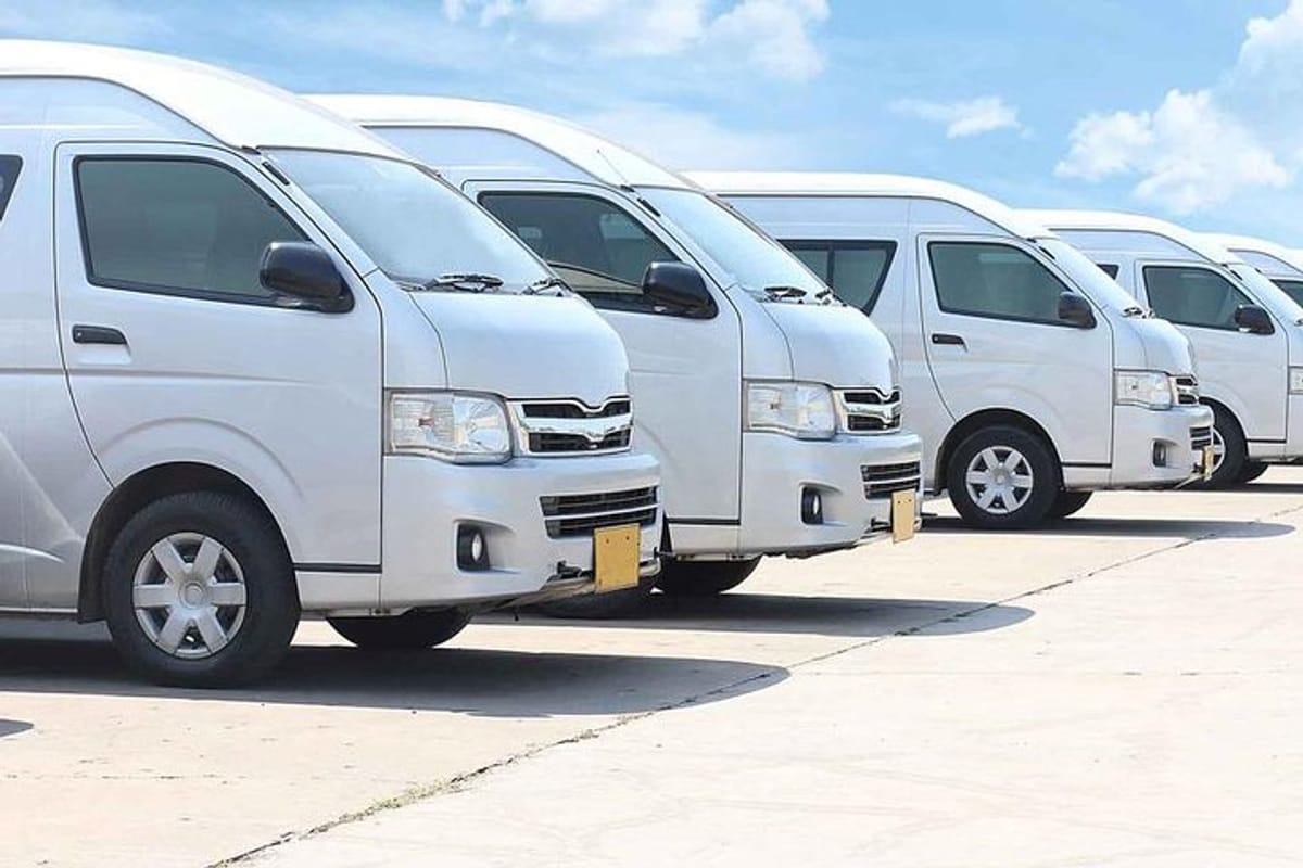 air-conditioned-van-charter-for-krabi-airport-transfers-more_1