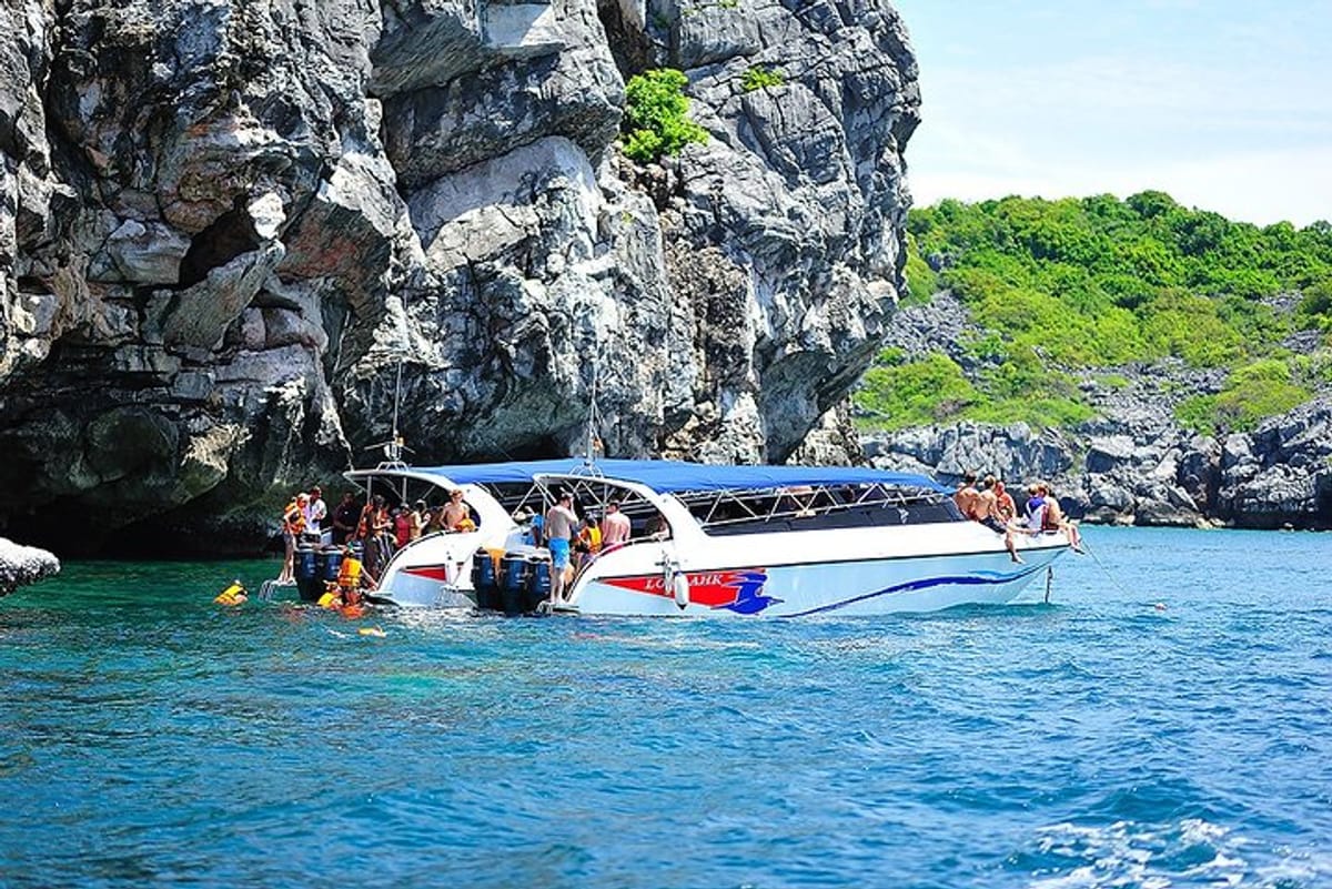 angthong-national-marine-park-trip-by-speedboat-from-koh-samui_1