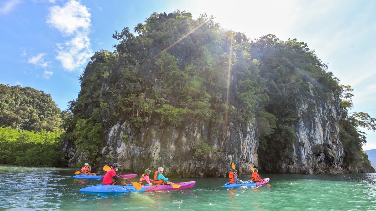 Kayak Tour | Ao Thalane | Khao Thong | Mueang Krabi District | Krabi | Thailand | Pelago