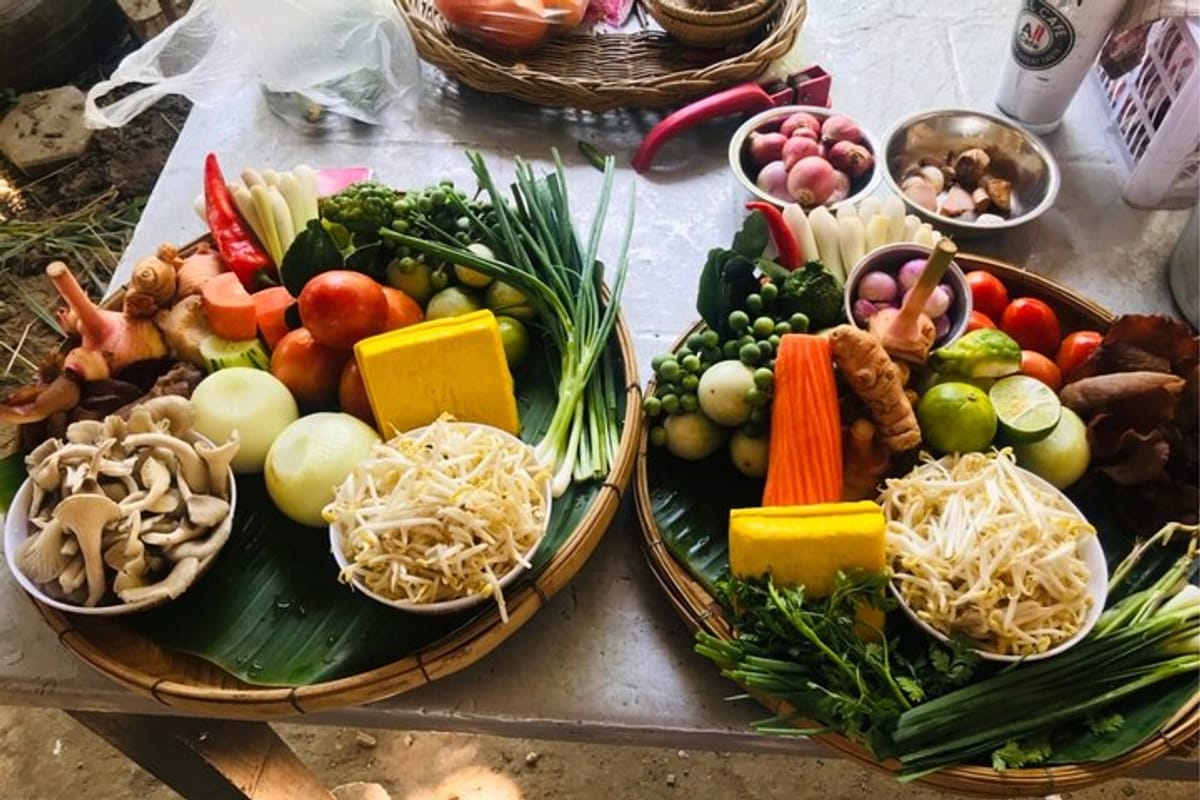 authentic-thai-cooking-class-with-market-tour_1