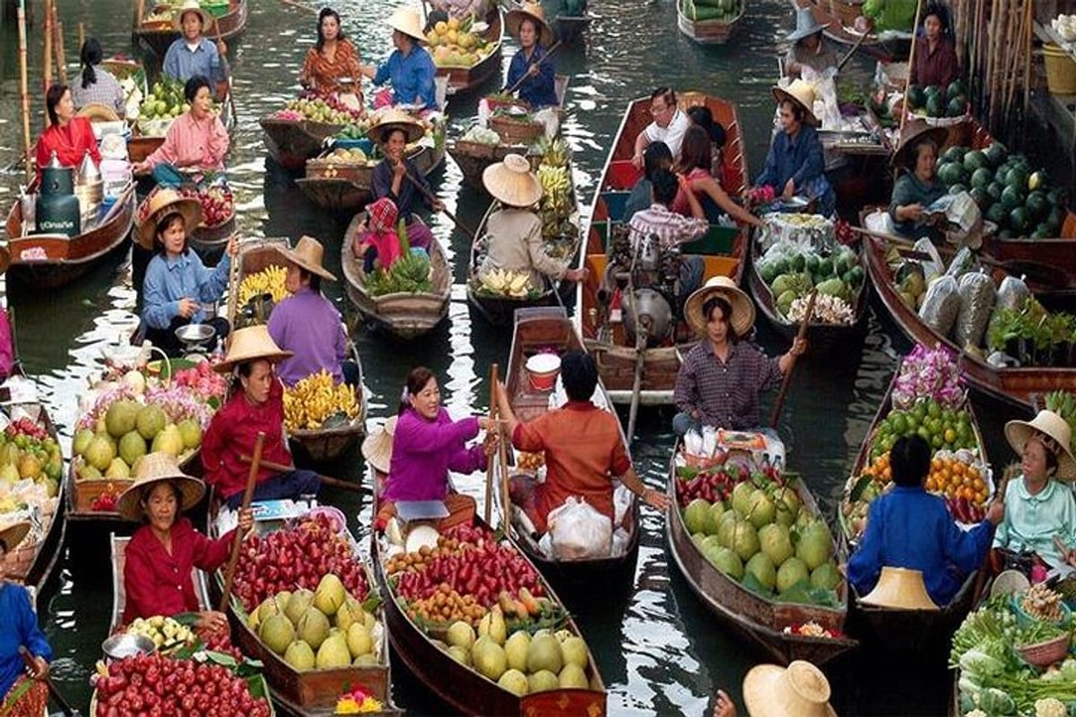 bangkok-damnern-saduak-floating-market-thai-house_1