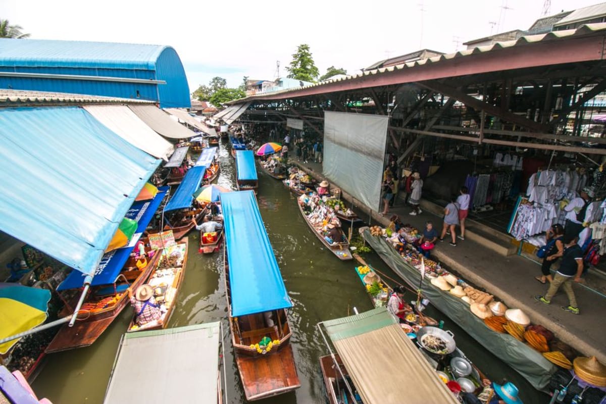bangkok-private-car-hire-damnoen-saduak-floating-market-thailand-pelago0.jpg