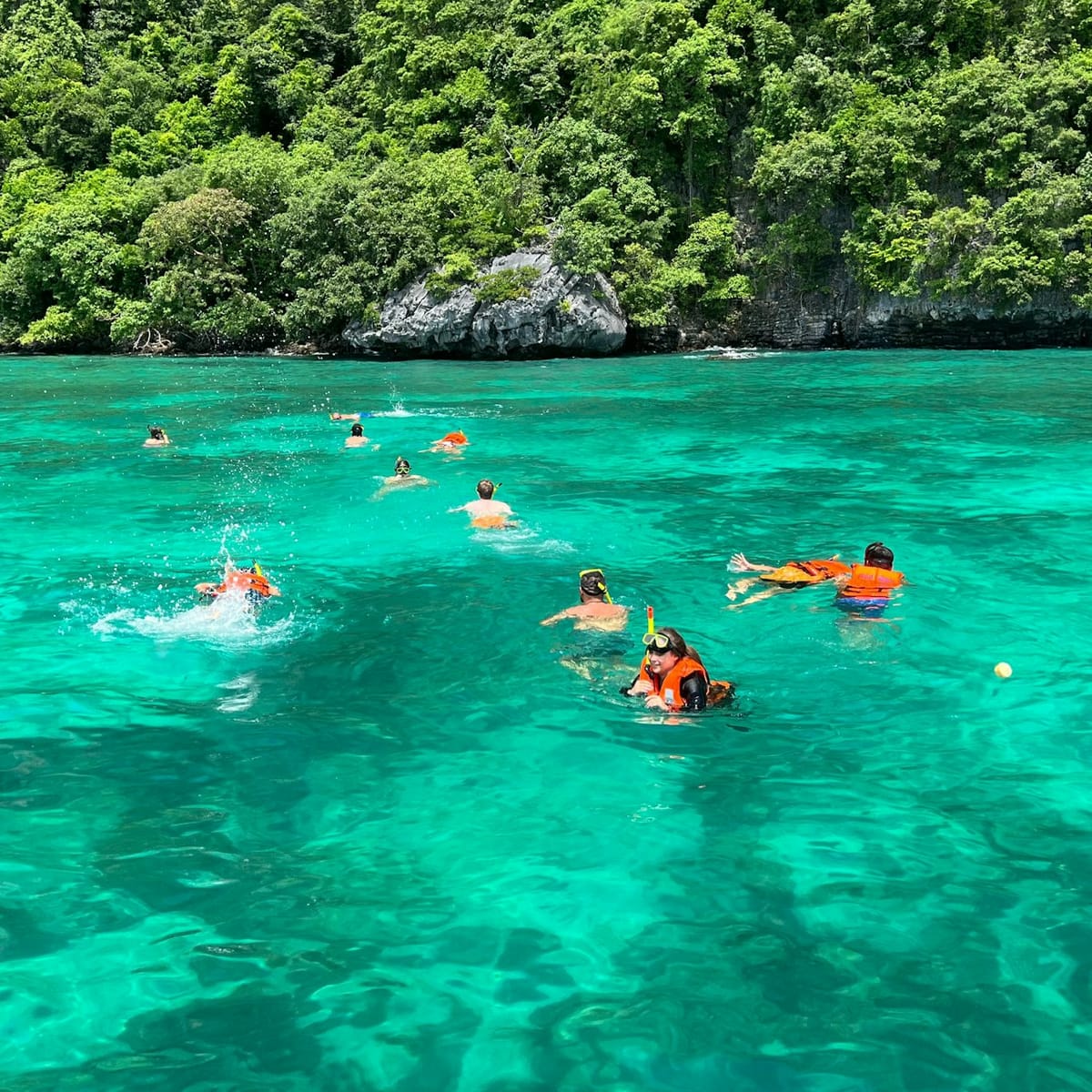 3-khai-islands-snorkeling-half-day-tour-with-transfers-from-phuket_1