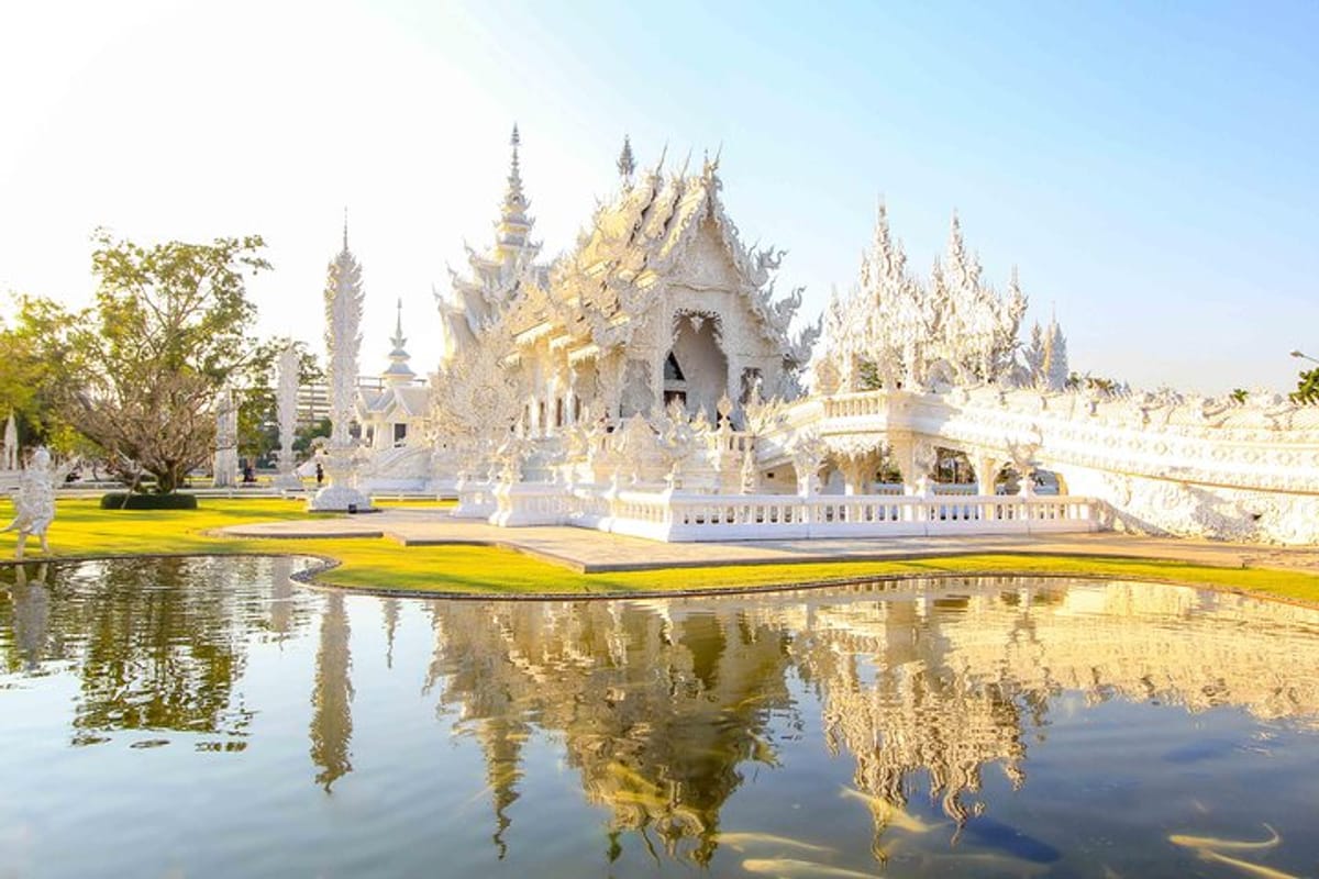 day-trip-to-chiang-rai-white-temple-from-chiangrai_1