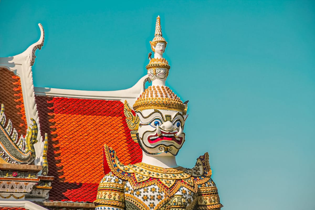bangkok-city-highlights-temples-walking-tour-thailand-pelago1.jpg