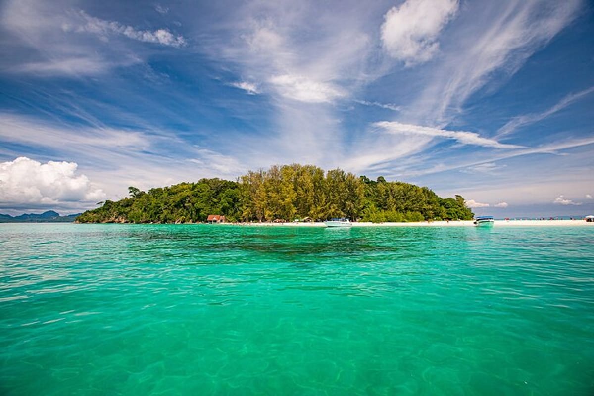 half-day-morning-bamboo-island-tour-from-phi-phi-by-longtail-boat_1