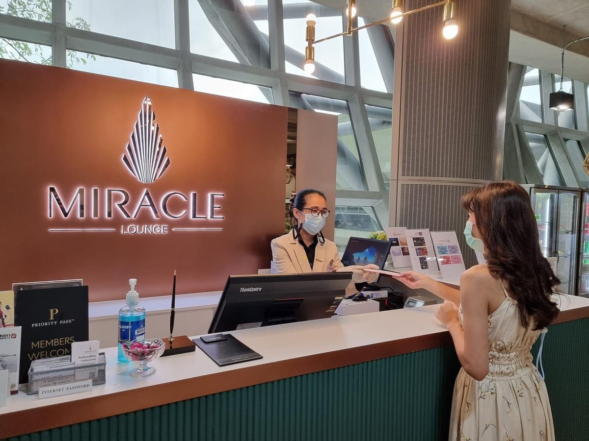 miracle-lounge-access-suvarnabhumi-airport-thailand-pelago0.jpg