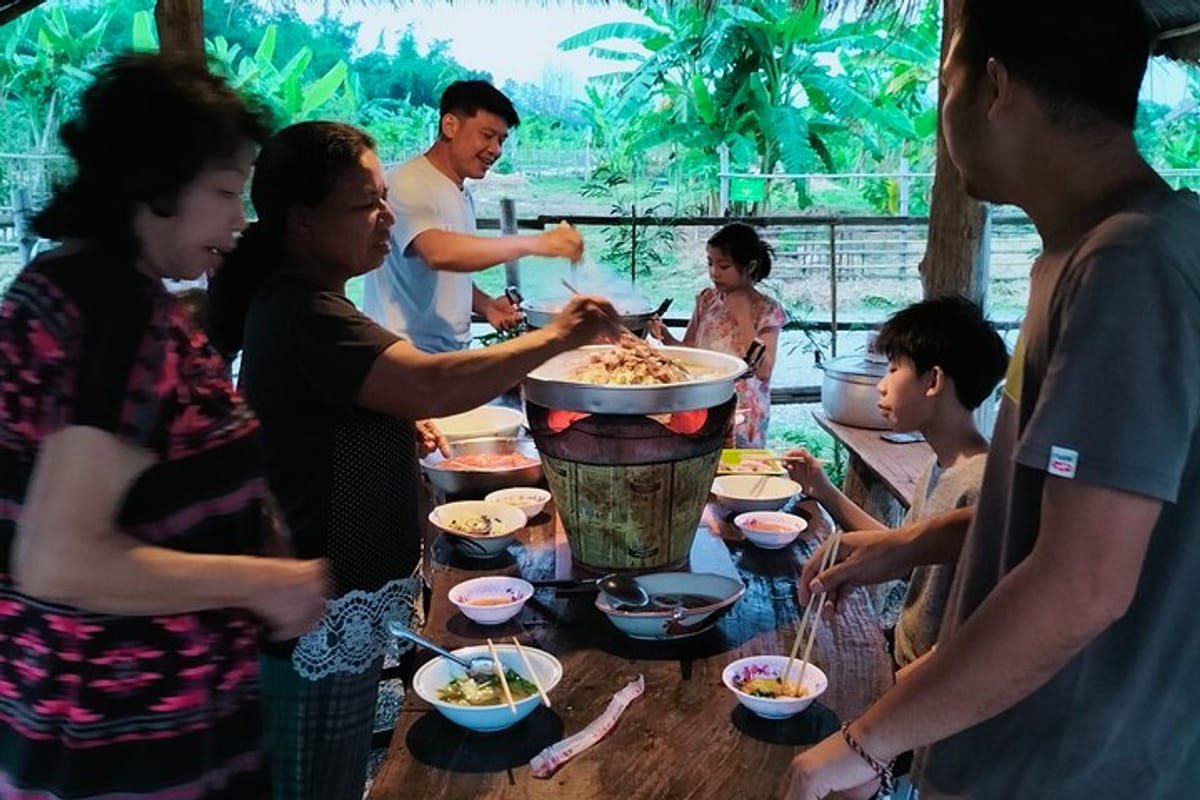 private-local-food-cooking-class-in-chiang-rai_1