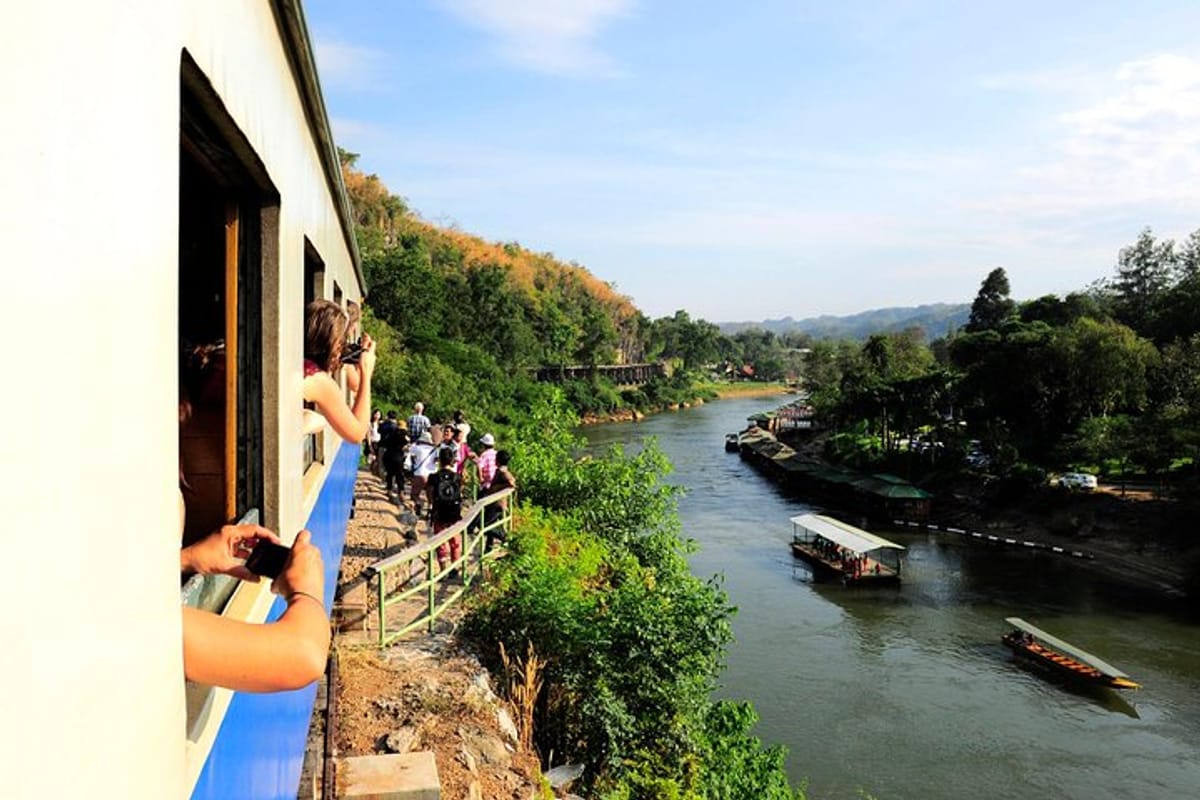 river-kawai-day-trip-from-bangkok_1