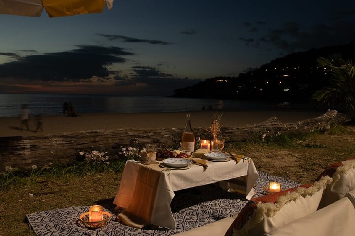 Picnic on the beach, watch the sunset, and enjoy wine - all hassle-free. Isn't this the perfect romantic date?