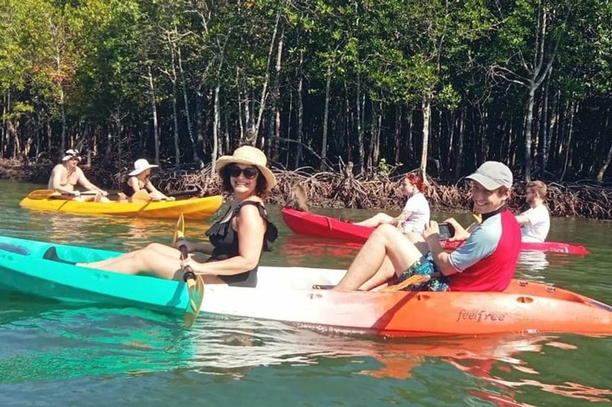 sea-cave-kayaking-and-island-hopping-with-small-group-from-koh-lanta_1
