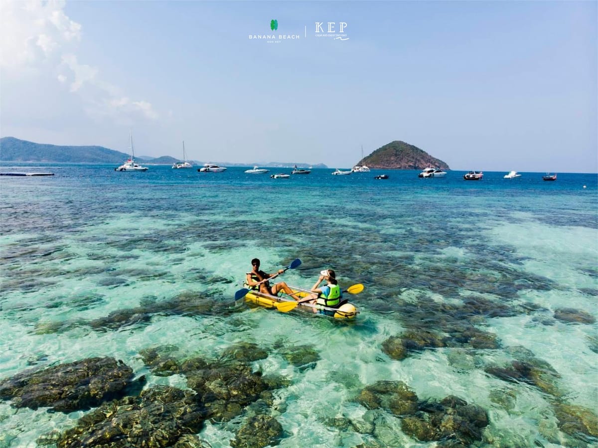 speedboat-trip-banana-beach-koh-hey-phuket-coral-reef-cabana-thailand-pelago0.jpg