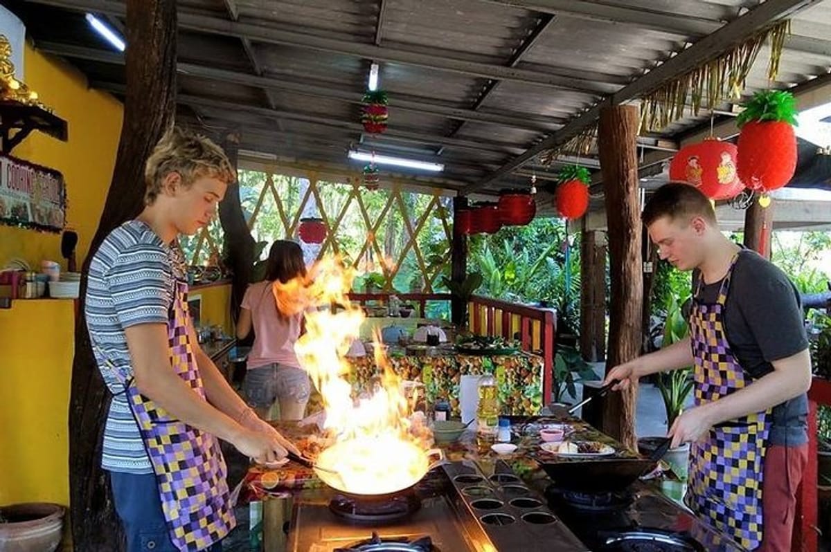 the-best-cooking-class-at-thai-charm-cooking-school-in-krabi_1