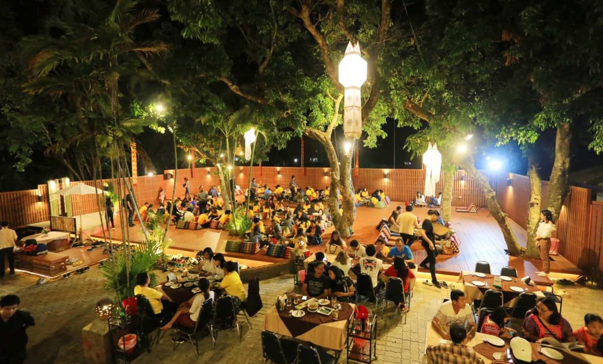 toke-tong-restaurant-khan-toke-dinner-experience-with-transfer-thailand-pelago0.jpg