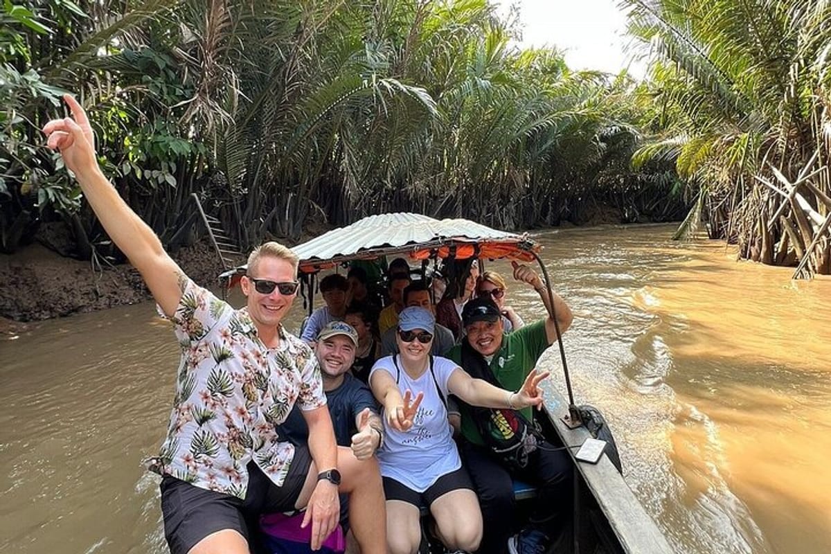 full-day-tour-in-mekong-delta-with-pick-up_1